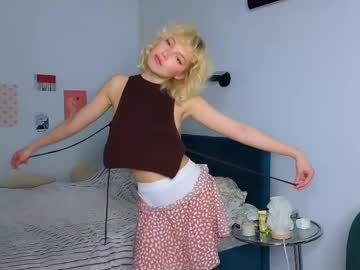 girl Latina Sex Cam with hunter_eyess