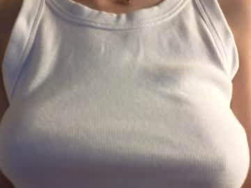 girl
        taitevett cam image #203430