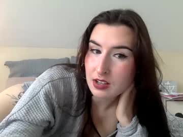 girl
        msrubyhayes cam image #195670