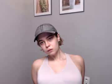 girl
        roselin_a cam image #48129