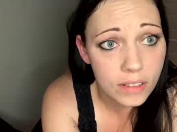 girl
        fallen_angel927 cam image #169165