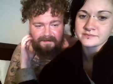 couple Latina Sex Cam with milliemoonsxx