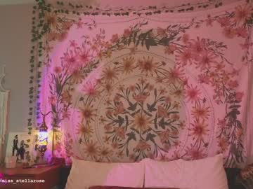 girl
        _stella_rose_ cam image #1284