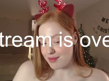 girl
        lulu_moons cam image #225518