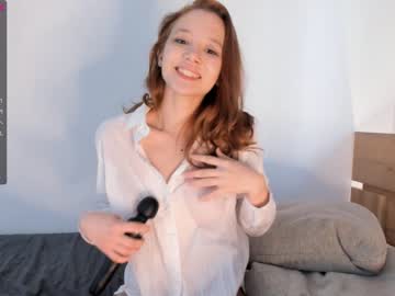 girl
        hayleewelch cam image #134118