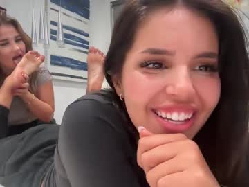 girl Latina Sex Cam with emilyster