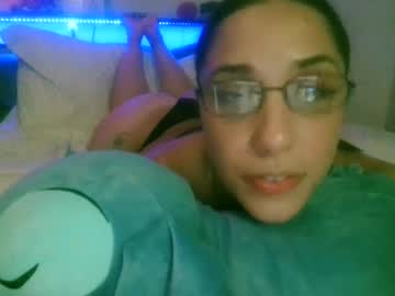 girl
        queenouid cam image #201926