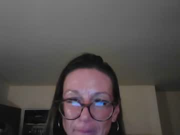 girl
        missmelisateaches cam image #164416