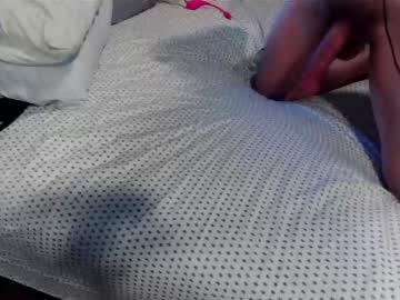 couple
        amaturekinkycouple cam image #167704