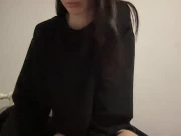 girl
        luxyahoney cam image #65978