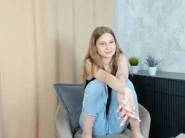 girl
        garyntrue cam image #173074
