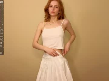 girl
        wowshumm cam image #86021