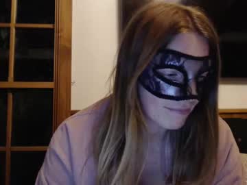 girl
        mrsjennyholmes cam image #125642