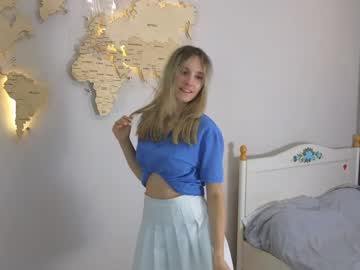 girl
        maureencantrell cam image #193267
