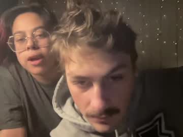 couple
        xsoulxmoonx cam image #35322