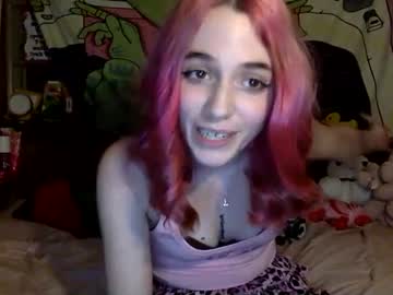 girl
        egirlhaile cam image #231379