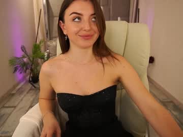 girl
        livanaray cam image #148308