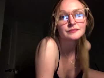 girl
        bridgettt_tt cam image #144845