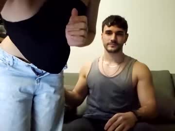 couple
        eroselena cam image #203221