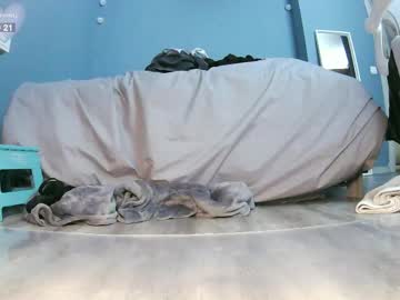 girl
        icantstopsquirting cam image #257153