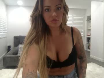 girl
        theninafoxxx cam image #102756