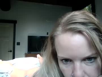 girl Latina Sex Cam with carinablair777