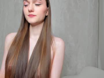 girl
        marta_addams cam image #140508