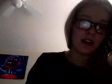 girl
        blondiebae1 cam image #237420
