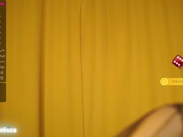 girl
        dainty_bit cam image #30200