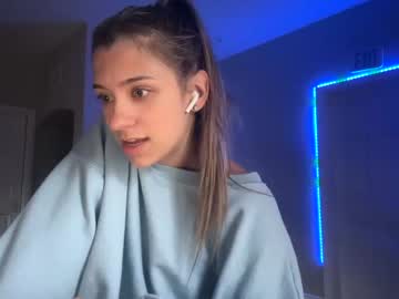 girl
        ameliarustova cam image #86950