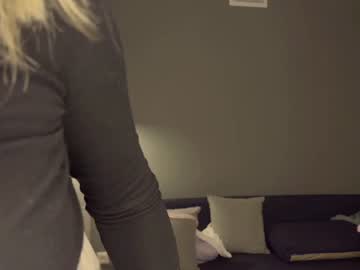 girl
        tatti_1 cam image #35423