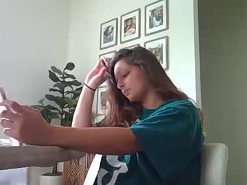 girl
        xrgiaa cam image #88841