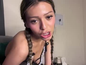 girl
        giaavalentinee cam image #169318