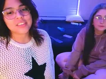 girl Latina Sex Cam with alix_valentine