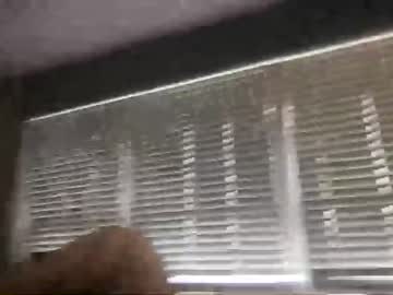 couple
        thestonerboners cam image #144235