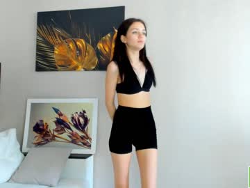 girl
        darlenefarman cam image #168753
