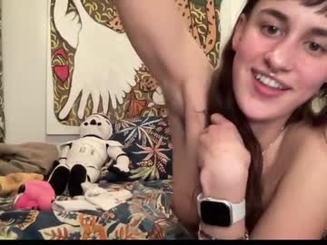 girl
        skinnybitch4211 cam image #141011