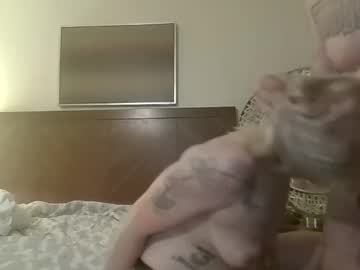 couple Latina Sex Cam with uraddicktid2rcum