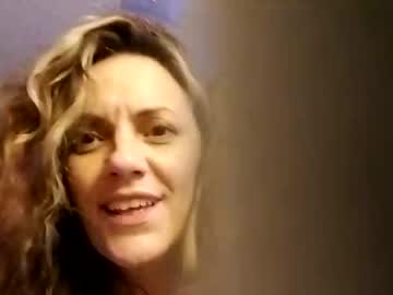 couple
        mrmrssmith5350 cam image #87317