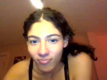 girl
        lexysexy_ cam image #76423