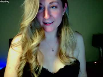 girl
        brihartley cam image #59701