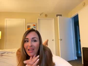 girl
        alexicaz cam image #197858