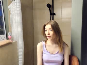 girl
        stephanie1313 cam image #69976