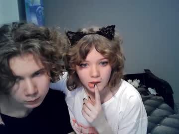 couple
        bestiefreaks cam image #64205