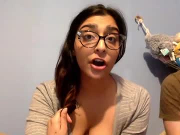 girl
        heavensbunny cam image #218316