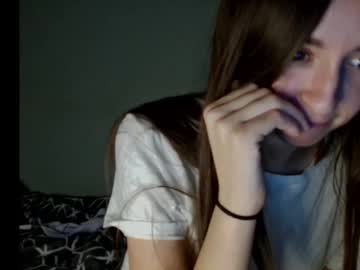 girl
        terri_lynn821 cam image #202460