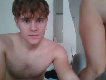 couple
        blondeboy200101 cam image #106507