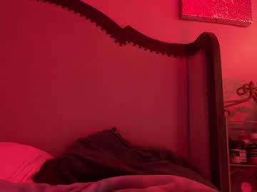 girl
        ezrasinatra cam image #248017