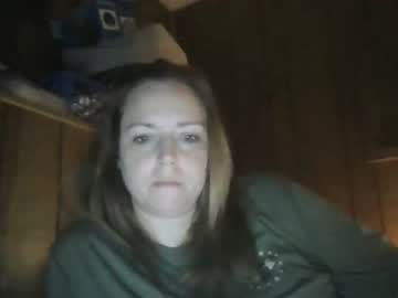 girl
        hawkyee_girl cam image #73750