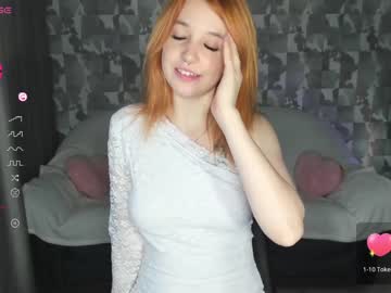 girl
        o_liviaa cam image #138695